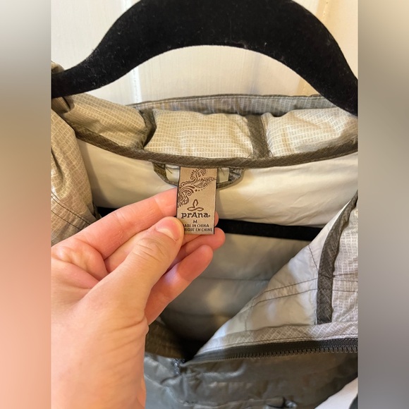 Prana Pyx Down Filled Pullover Hoodie Puffer Jacket Size Medium - Picture 5 of 10